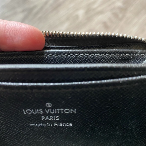 Authentic Louis Vuitton Monogram Zippy Wallet Coin Vertical MI2160 - Picture 6 of 7